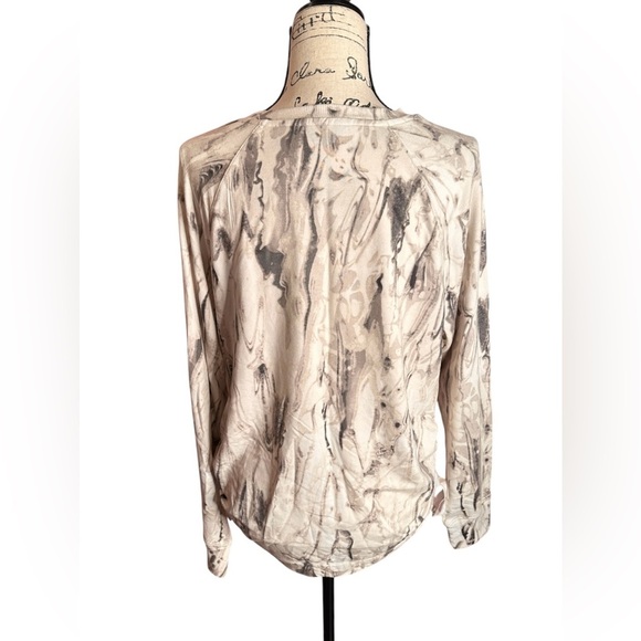 Simply Vera Vera Wang Abstract Print Top - Picture 2 of 5